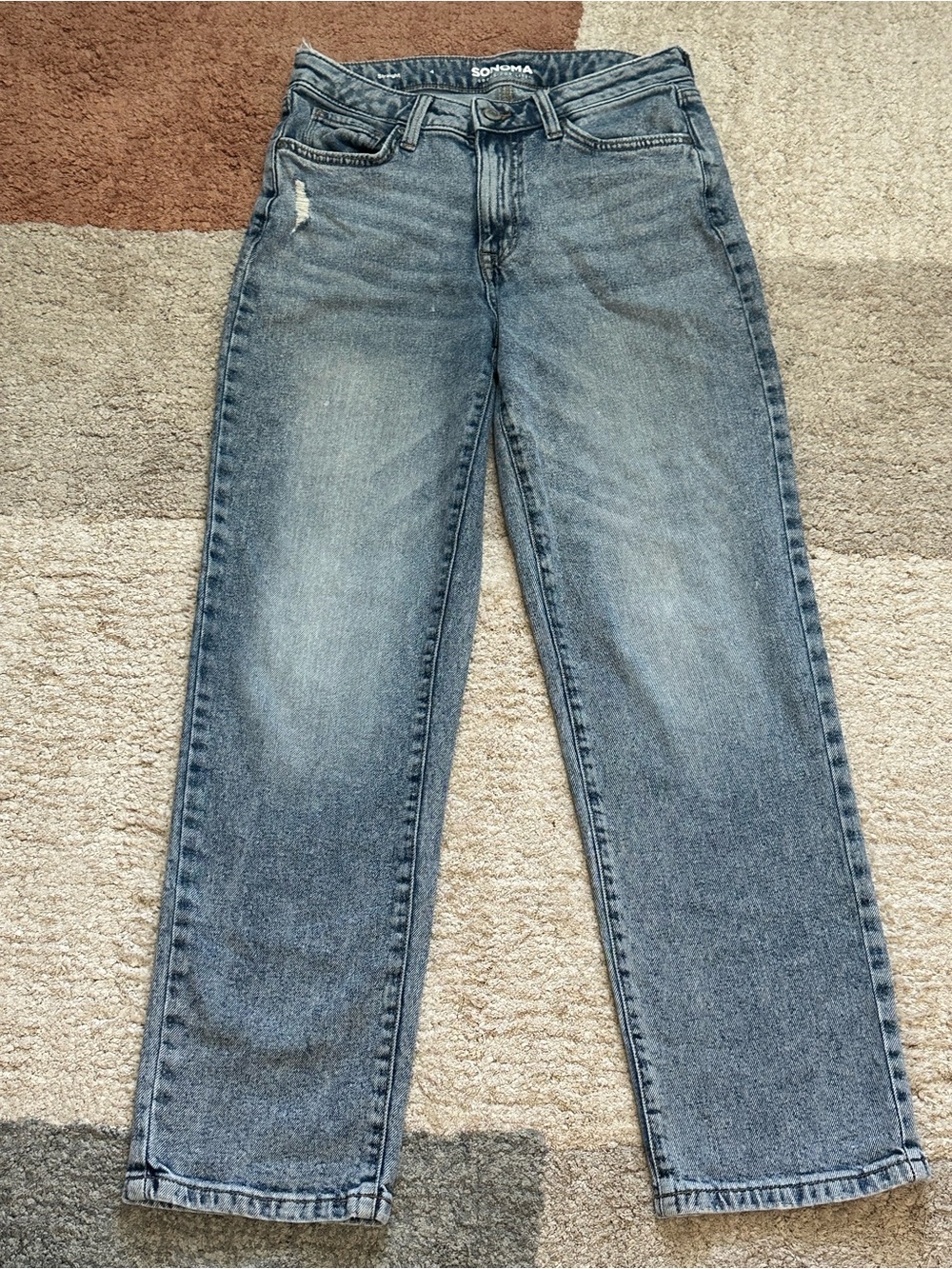 SONOMA Women’s Straight Leg Washed Blue Jeans